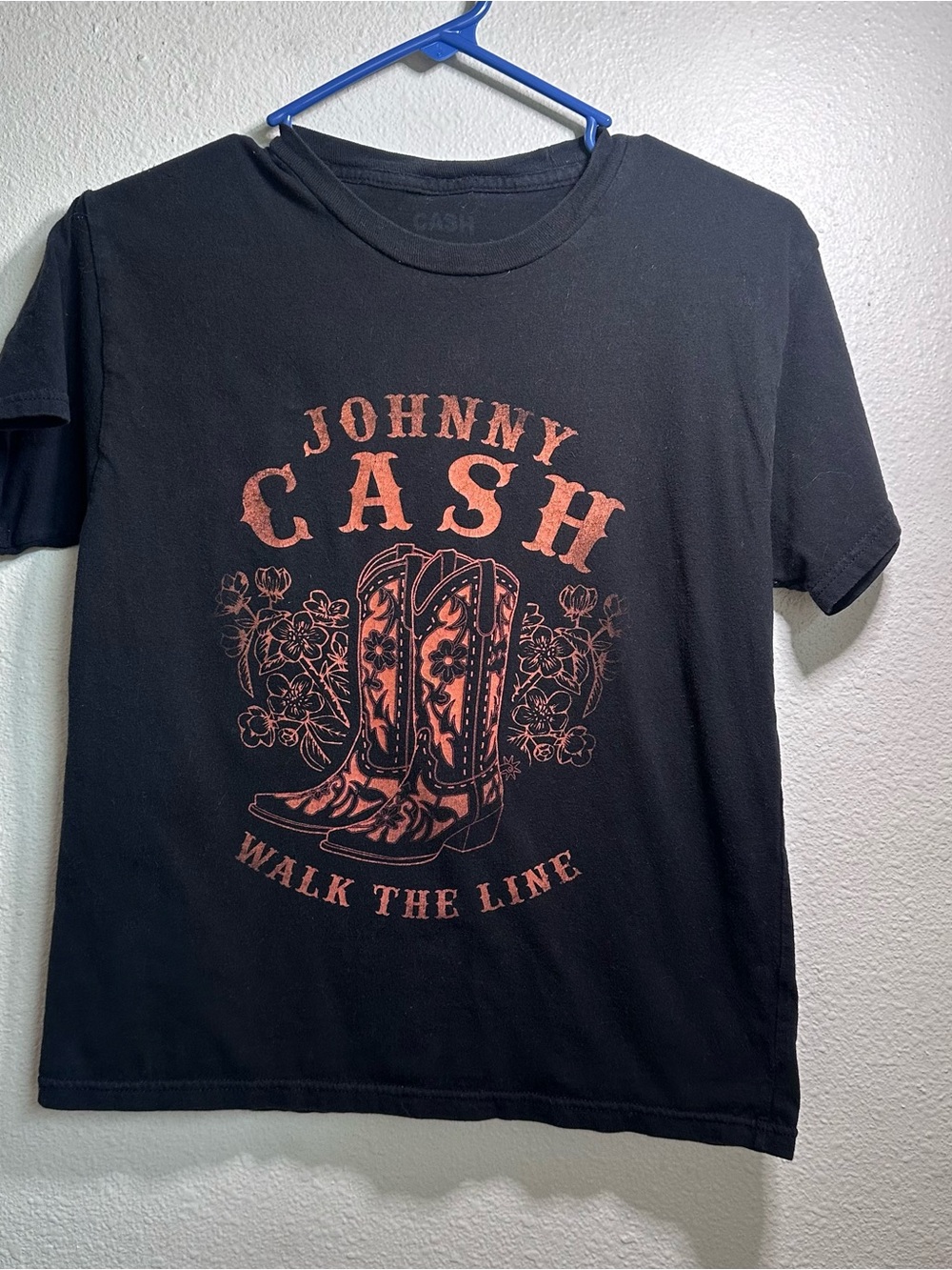 Johnny Cash Graphic Tee Size Small - Walk the Line